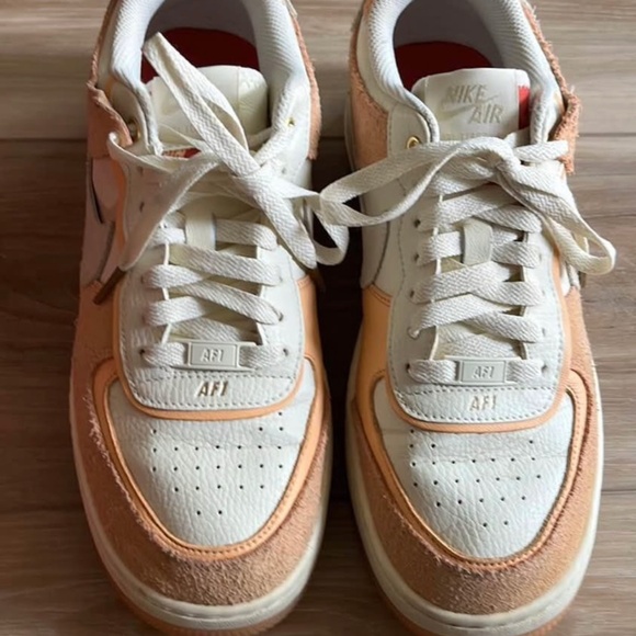 Nike Shoes - Nike Air Force 1